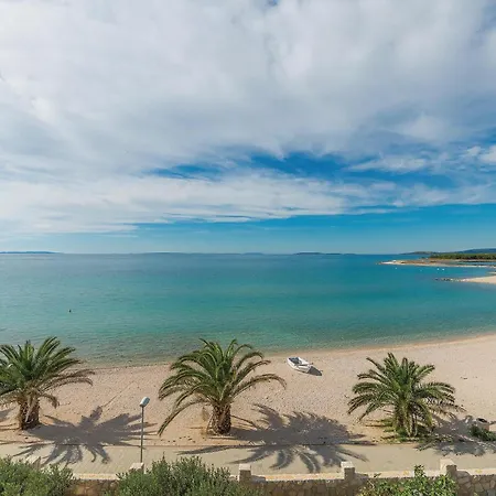 2 Bedroom Beautiful In Apartment Vlasici